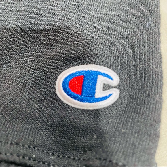 Champion pullover - Picture 3 of 4